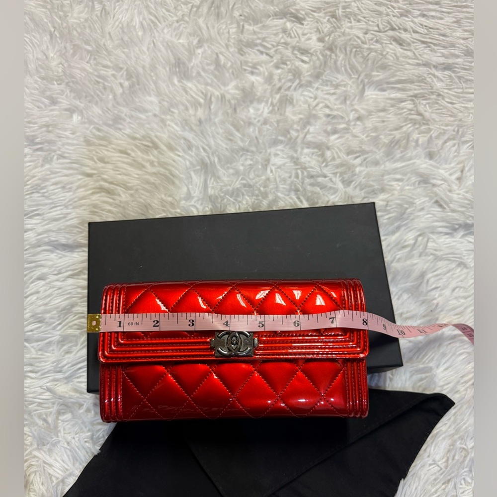 Chanel Red Patent Leather Single Flap Boy Continental Wallet - Picture 15 of 16